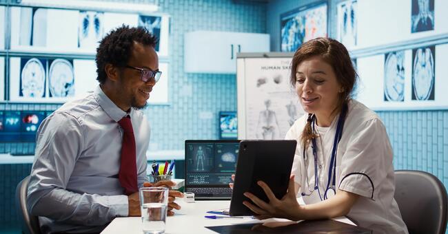medical-specialist-explaining-diagnostic-test-resu